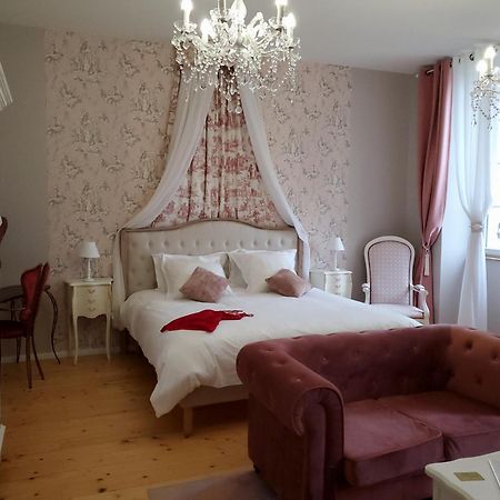 Domaine De La Gemoliere Bed and Breakfast Gémozac Εξωτερικό φωτογραφία